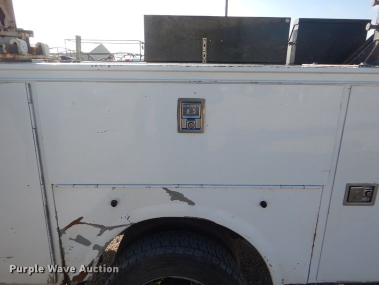 image for item FG9874 2014 Dodge Ram 5500 Crew Cab utility truck