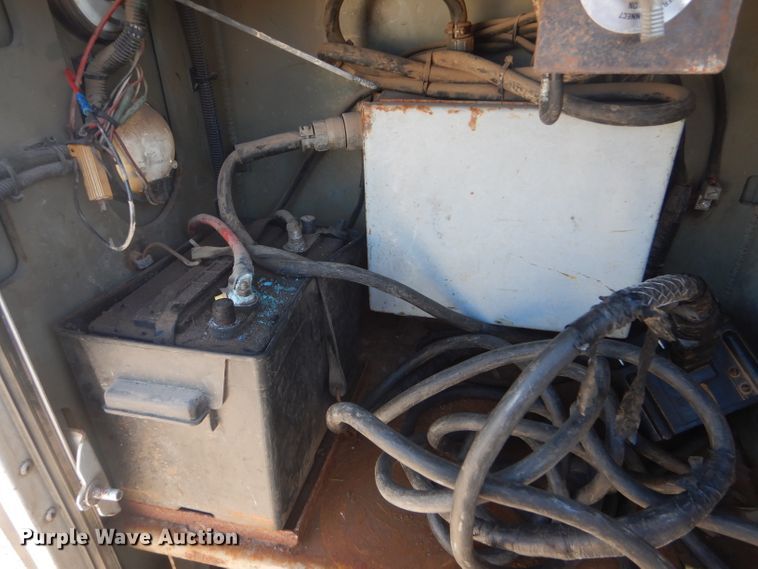 image for item FG9874 2014 Dodge Ram 5500 Crew Cab utility truck