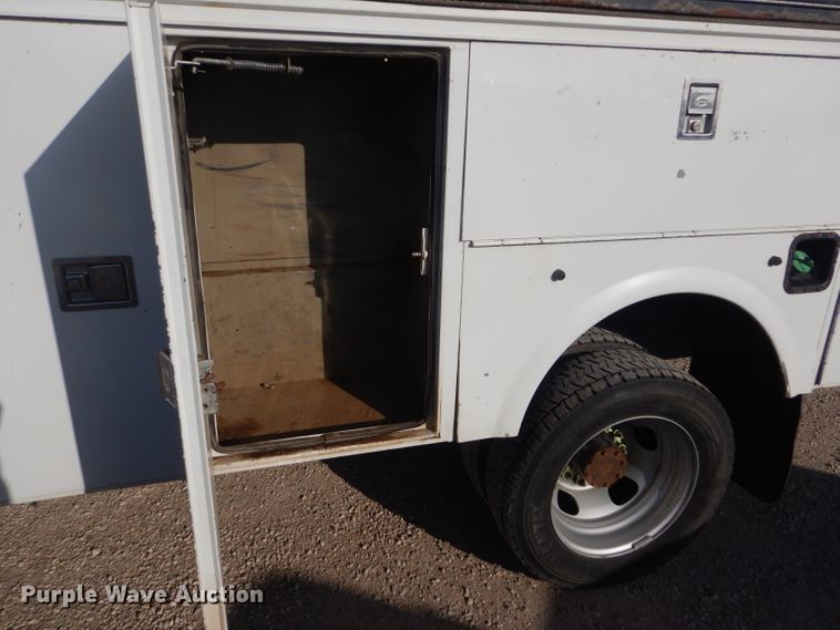 image for item FG9874 2014 Dodge Ram 5500 Crew Cab utility truck