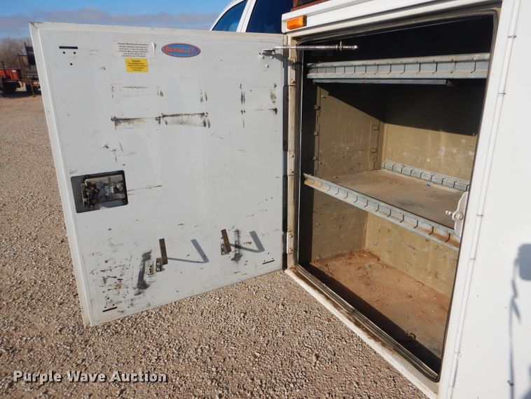 image for item FG9874 2014 Dodge Ram 5500 Crew Cab utility truck