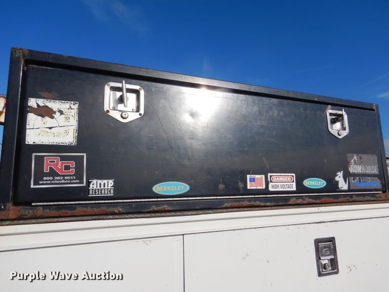 image for item FG9874 2014 Dodge Ram 5500 Crew Cab utility truck