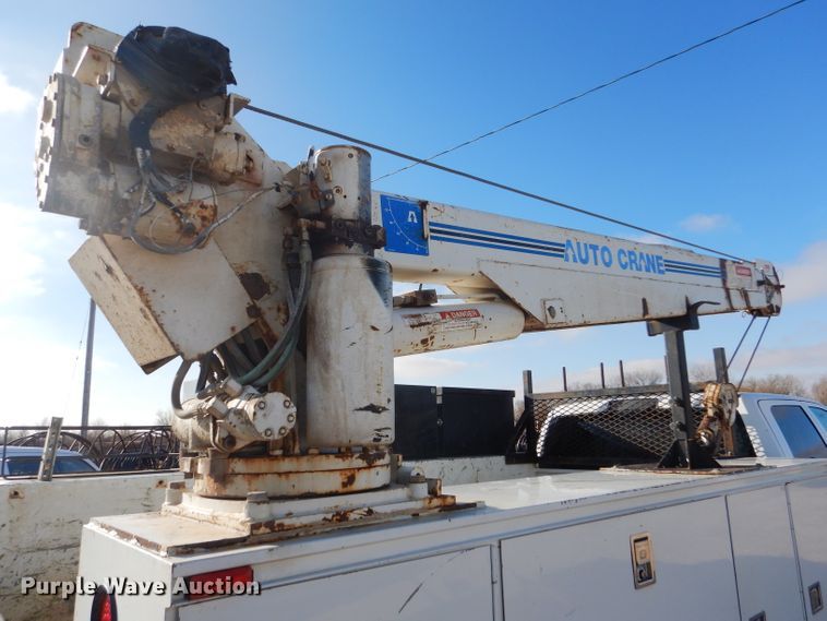 image for item FG9874 2014 Dodge Ram 5500 Crew Cab utility truck