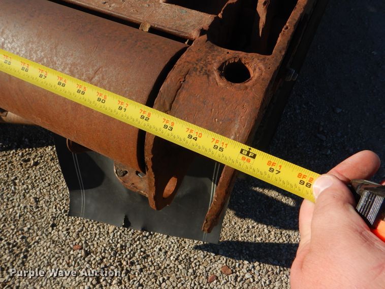 image for item FG9875 1991 International 7100 flatbed truck