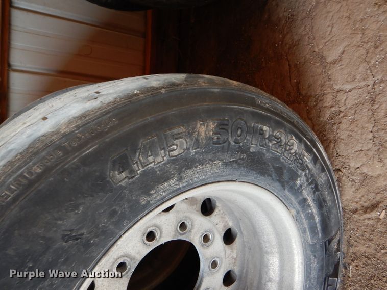 image for item FG9884 (4) Michelin XDN2 445/50R22.5 super single tires and wheels