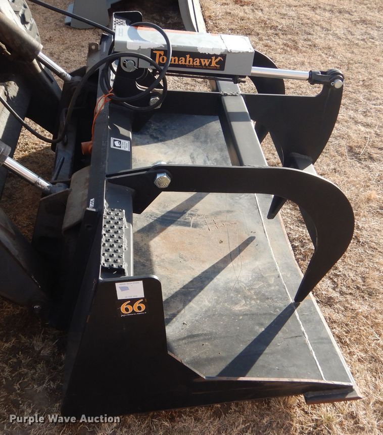 image for item FG9914 Tomahawk 66 skid steer grapple bucket