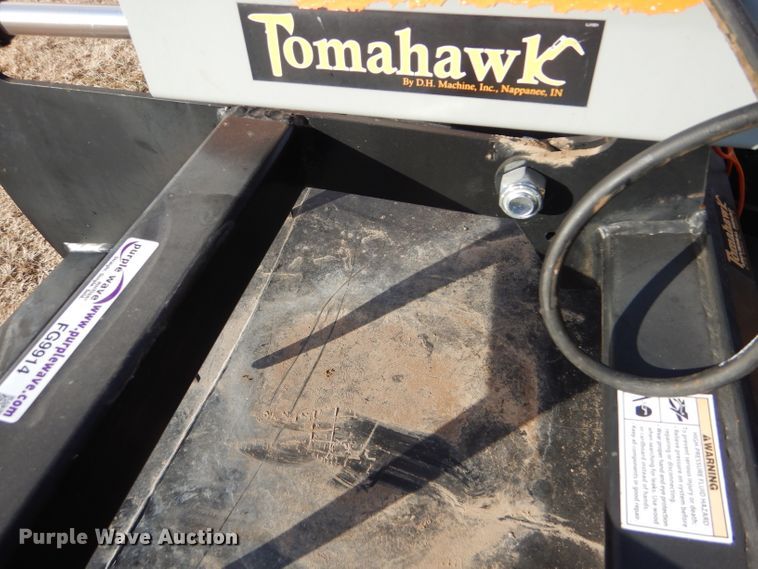 image for item FG9914 Tomahawk 66 skid steer grapple bucket
