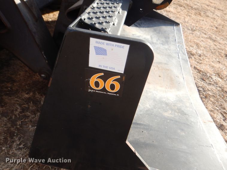 image for item FG9914 Tomahawk 66 skid steer grapple bucket