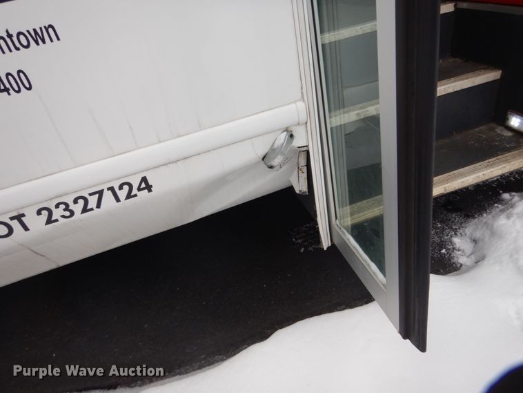 image for item FU9056 2014 Ford Econoline E450 shuttle bus