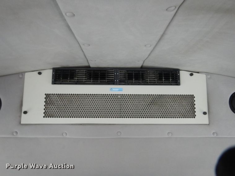 image for item FU9056 2014 Ford Econoline E450 shuttle bus