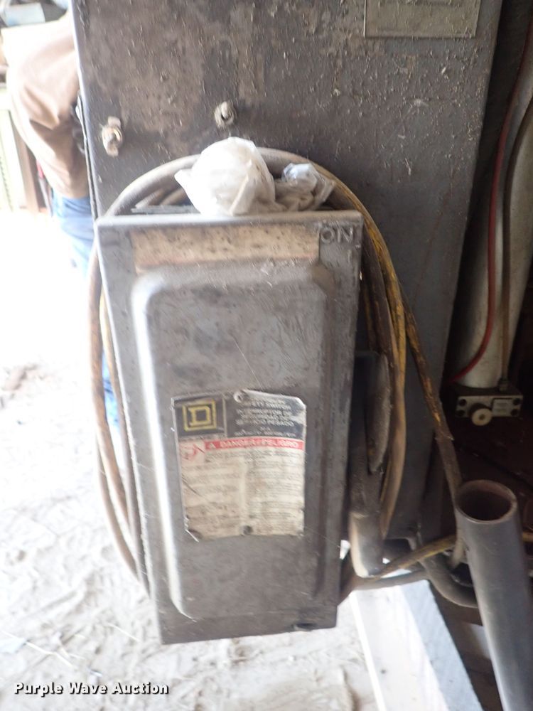 image for item GA9961 HEM Twister Auto saw