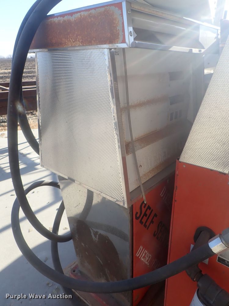 image for item GA9962 (3) fuel pumps