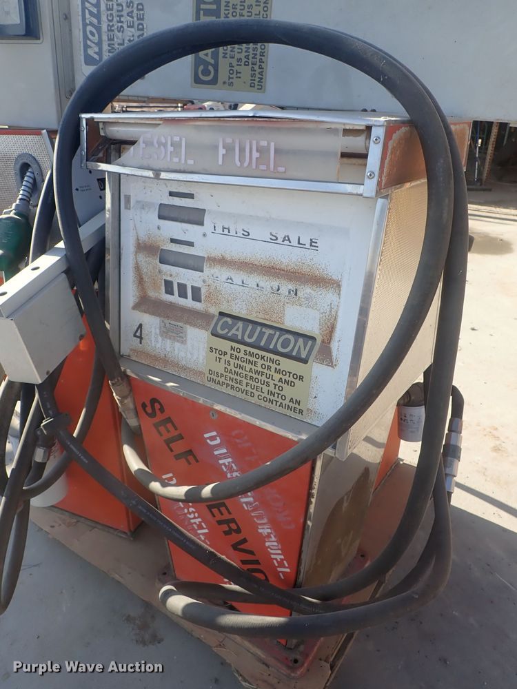 image for item GA9962 (3) fuel pumps