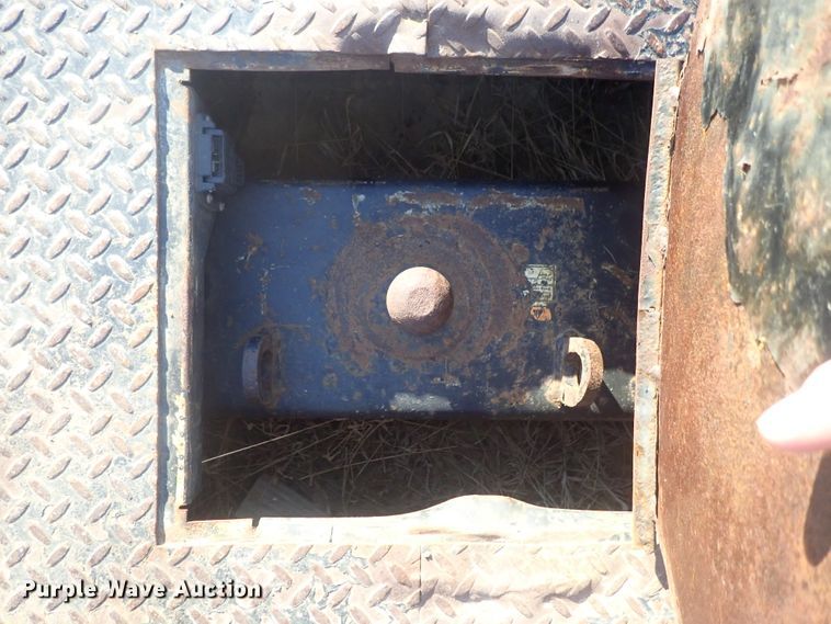 image for item GA9963 Knapheide steel flatbed