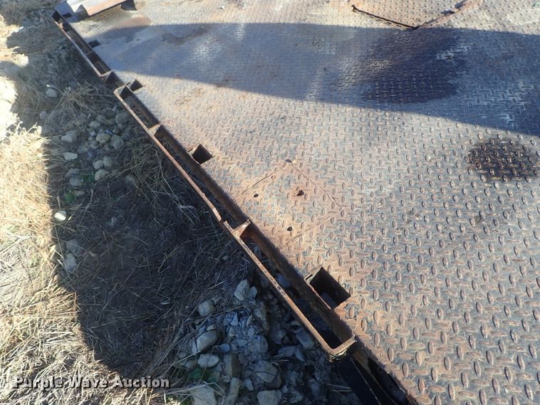 image for item GA9963 Knapheide steel flatbed