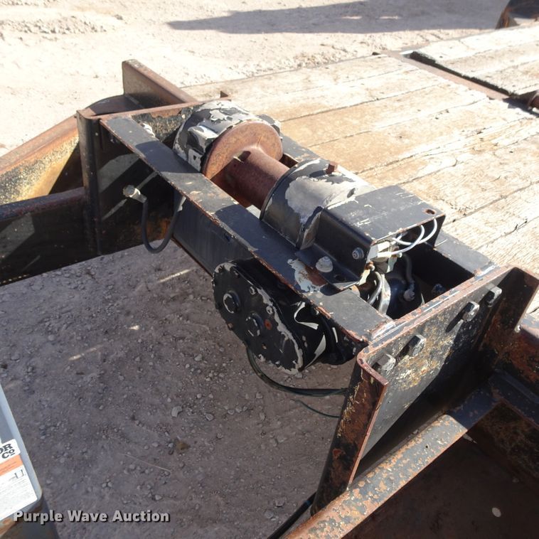 image for item GI9782 2004 Trail King TKT12U utility trailer