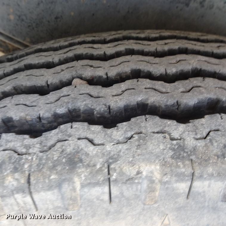 image for item GI9782 2004 Trail King TKT12U utility trailer