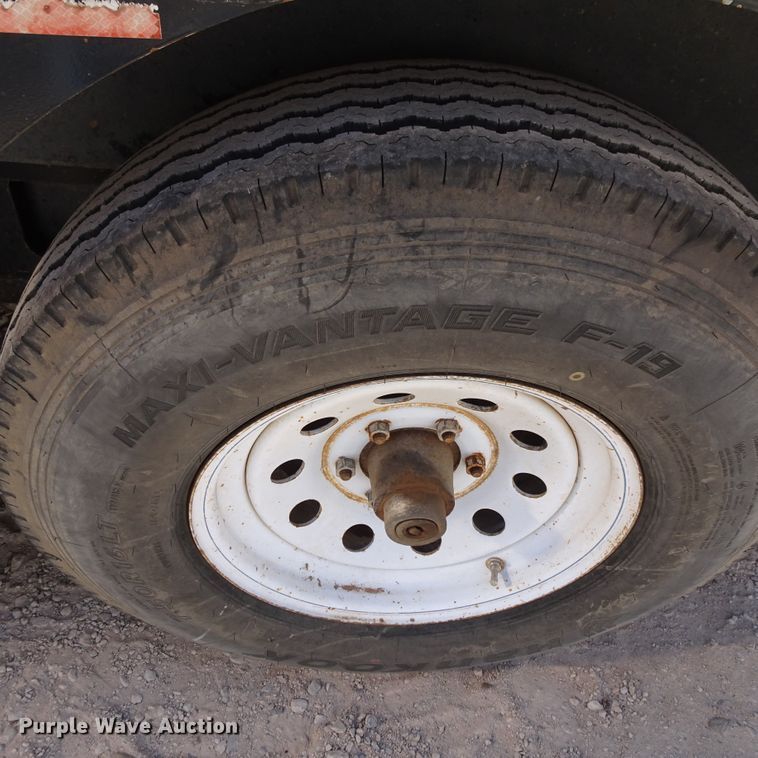 image for item GI9782 2004 Trail King TKT12U utility trailer