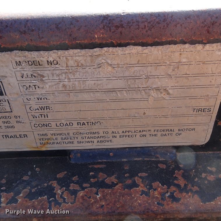 image for item GI9782 2004 Trail King TKT12U utility trailer