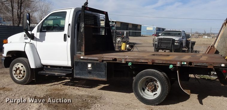 image for item GI9784 2008 Chevrolet C4500 flatbed truck