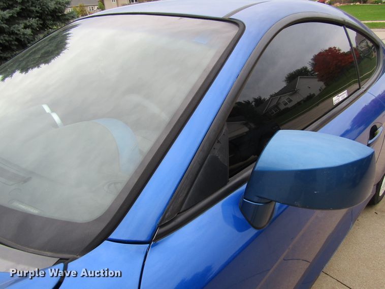 image for item H1245 2005 Hyundai Tiburon