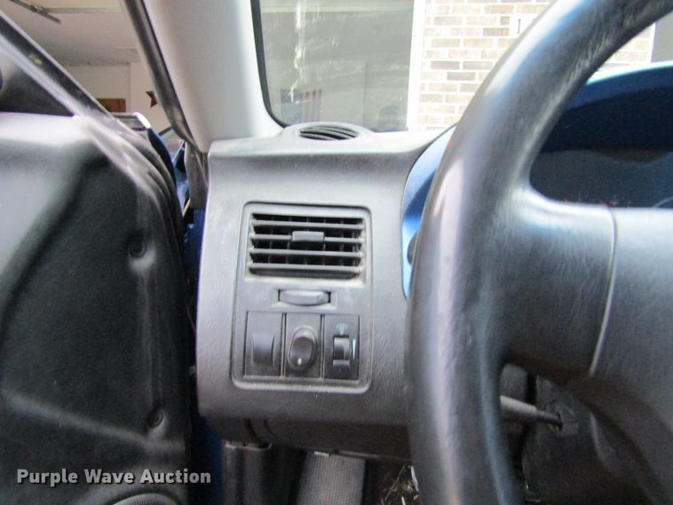 image for item H1245 2005 Hyundai Tiburon