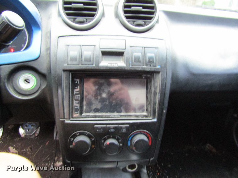 image for item H1245 2005 Hyundai Tiburon