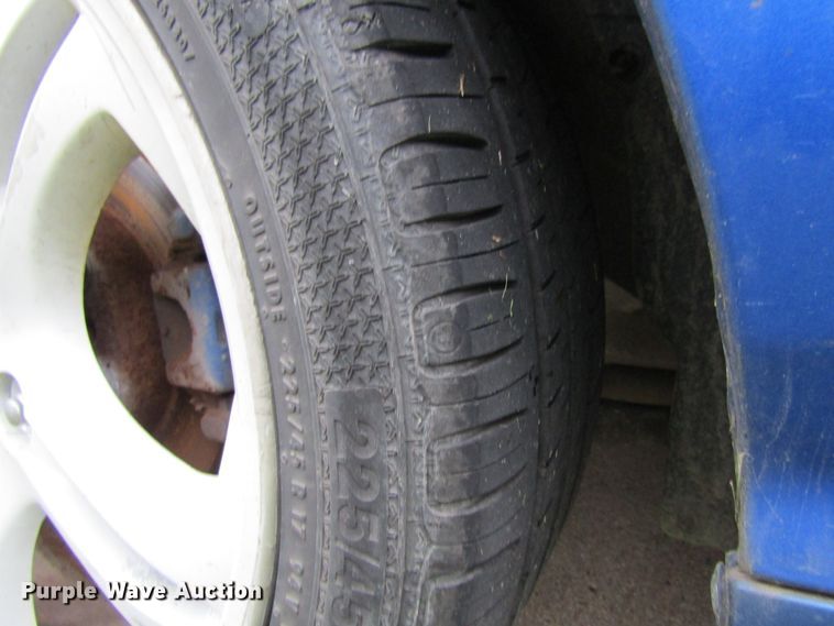 image for item H1245 2005 Hyundai Tiburon