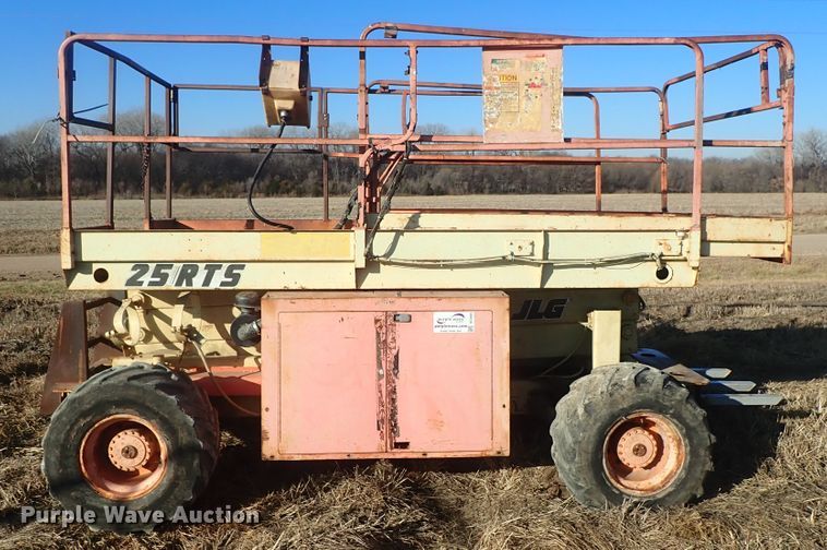 image for item DC3398 JLG 25RTS scissor lift