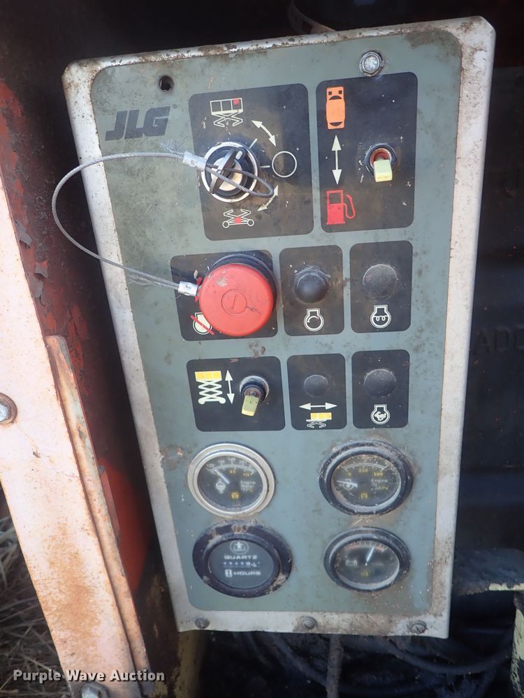 image for item DC3398 JLG 25RTS scissor lift