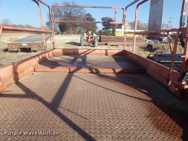 image for item DC3398 JLG 25RTS scissor lift