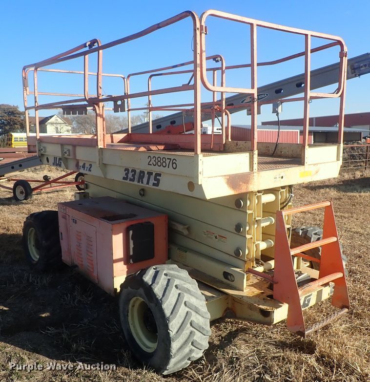 image for item DC3399 JLG 35RTS scissor lift