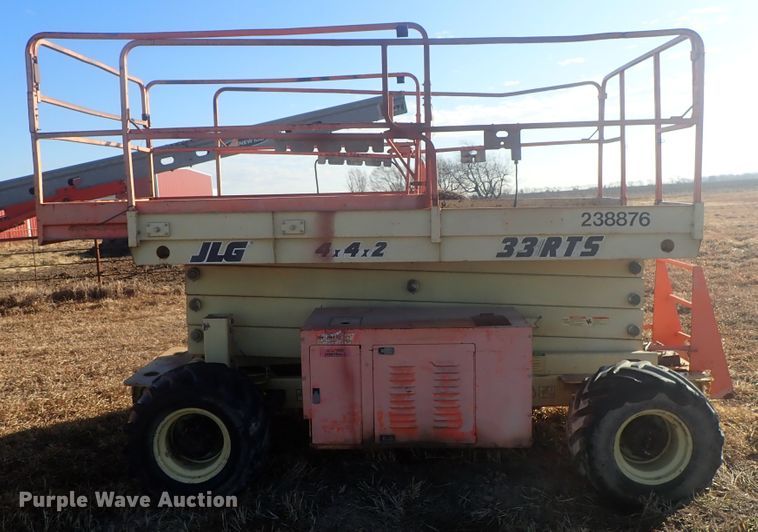 image for item DC3399 JLG 35RTS scissor lift