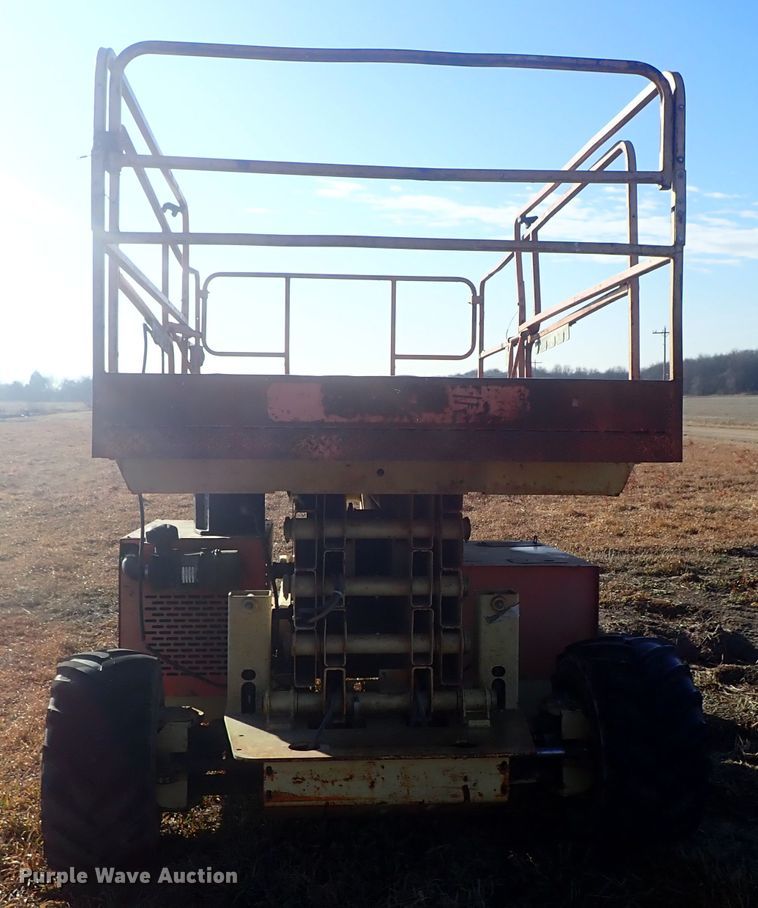 image for item DC3399 JLG 35RTS scissor lift
