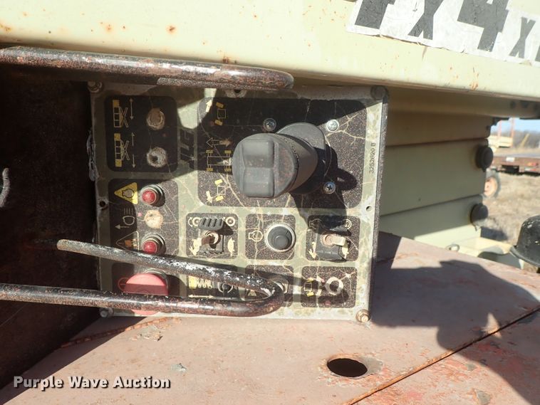 image for item DC3399 JLG 35RTS scissor lift