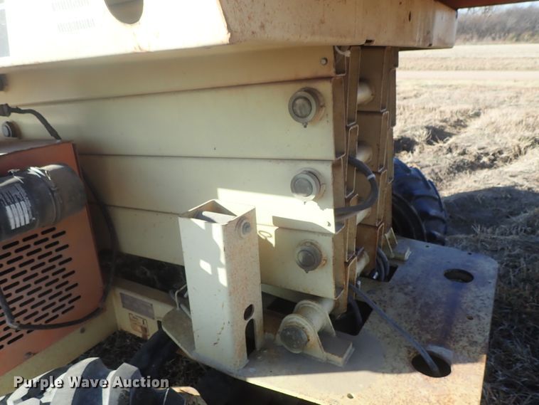 image for item DC3399 JLG 35RTS scissor lift