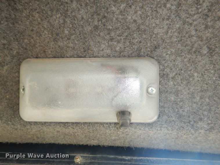 image for item DH4301 2003 Bobcat S250 skid steer