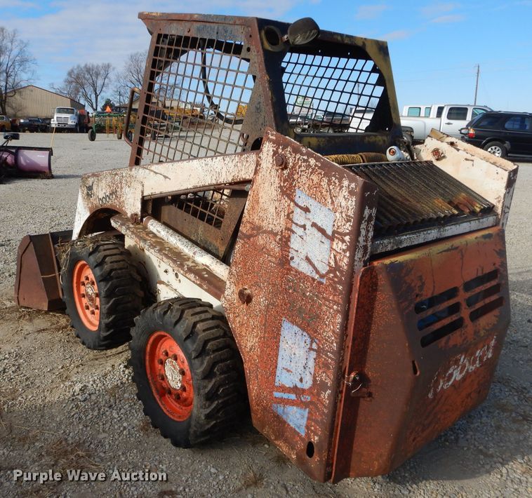 image for item DI9163 1981 Bobcat 742 skid steer