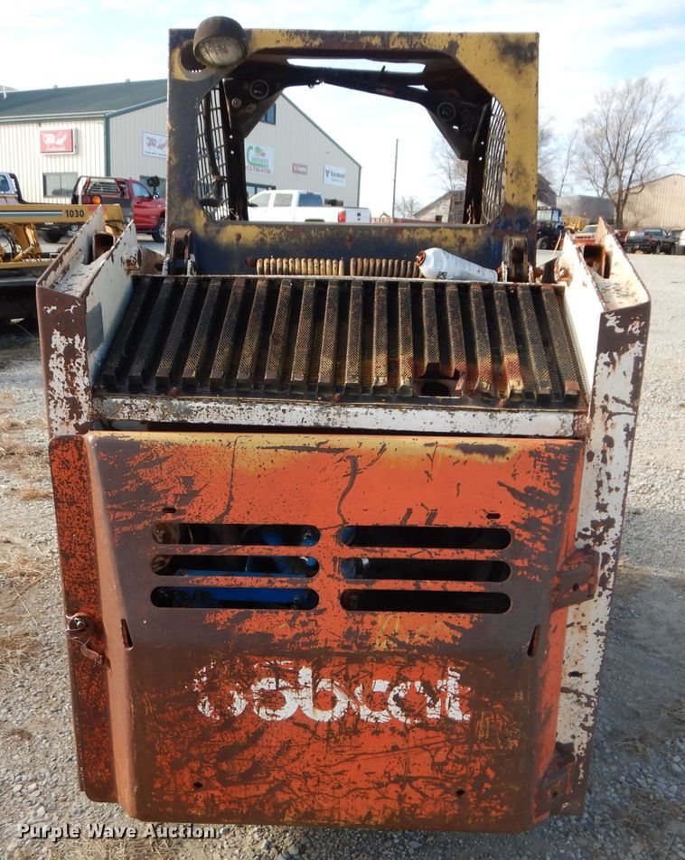 image for item DI9163 1981 Bobcat 742 skid steer