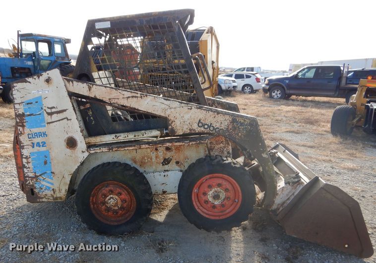 image for item DI9163 1981 Bobcat 742 skid steer