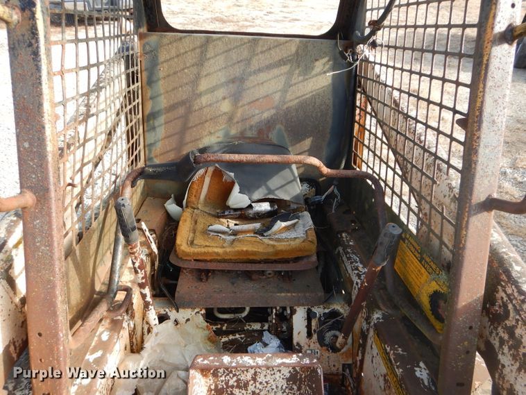 image for item DI9163 1981 Bobcat 742 skid steer