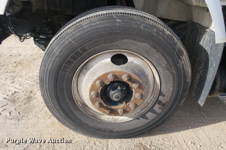 image for item DB10094 2012 International WorkStar 7400 refuse truck