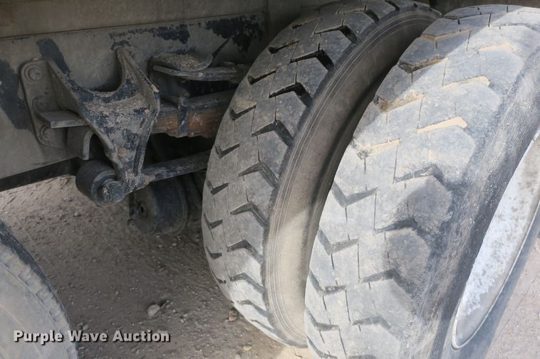 image for item DB10094 2012 International WorkStar 7400 refuse truck