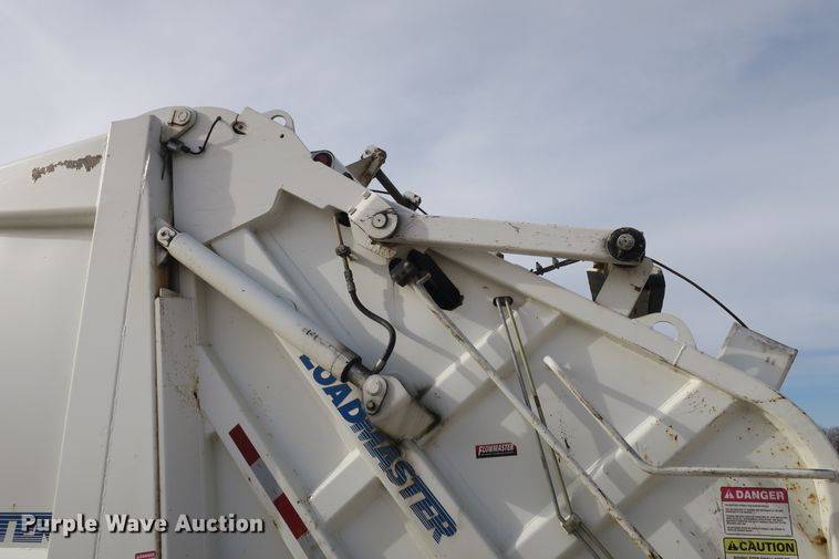 image for item DB10094 2012 International WorkStar 7400 refuse truck