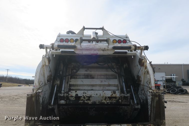 image for item DB10094 2012 International WorkStar 7400 refuse truck