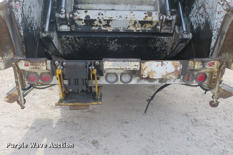 image for item DB10094 2012 International WorkStar 7400 refuse truck