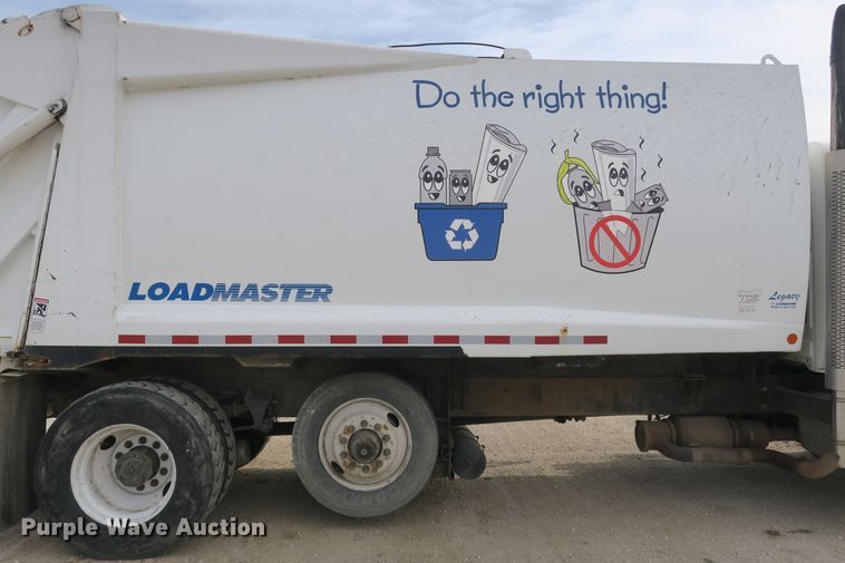 image for item DB10094 2012 International WorkStar 7400 refuse truck