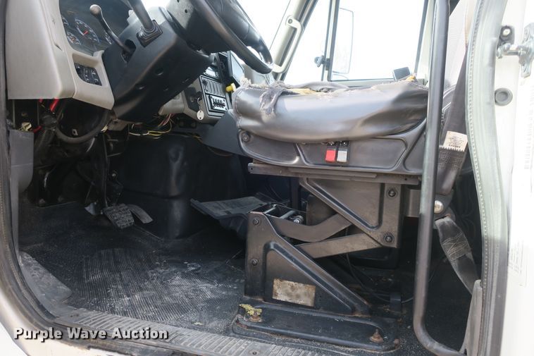 image for item DB10094 2012 International WorkStar 7400 refuse truck