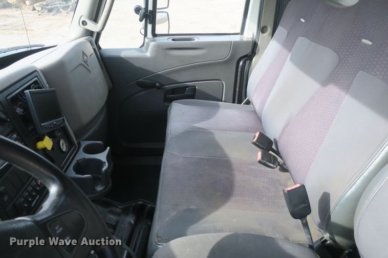 image for item DB10094 2012 International WorkStar 7400 refuse truck