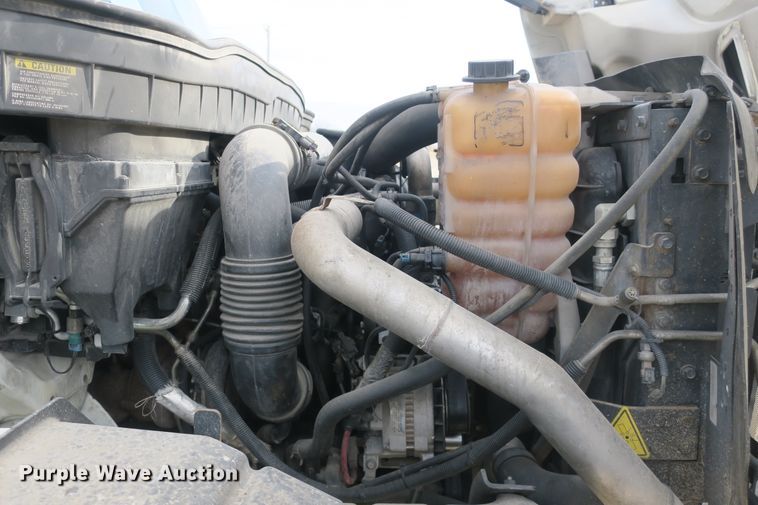 image for item DB10094 2012 International WorkStar 7400 refuse truck