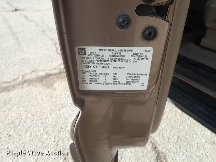 image for item DC3386 2003 GMC Yukon SUV